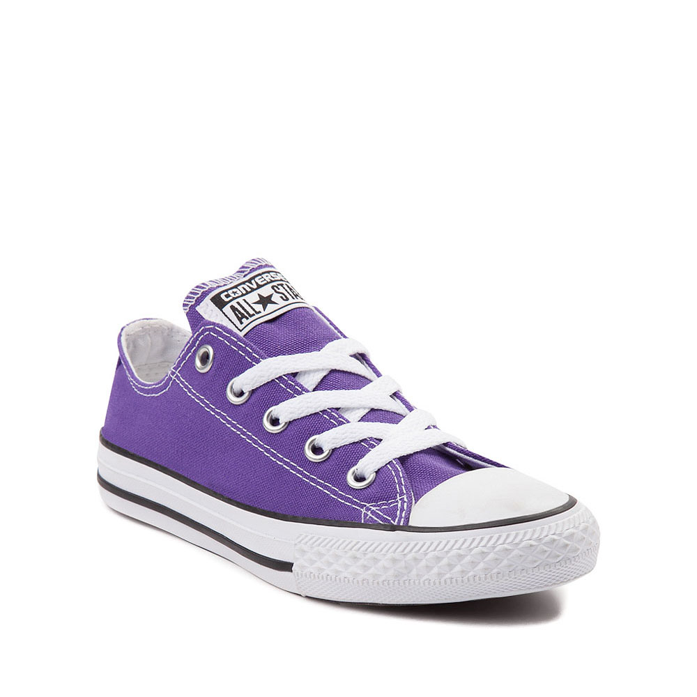 Converse Chuck Taylor All Star Lo Sneaker - Little Kid - Purple | Journeys