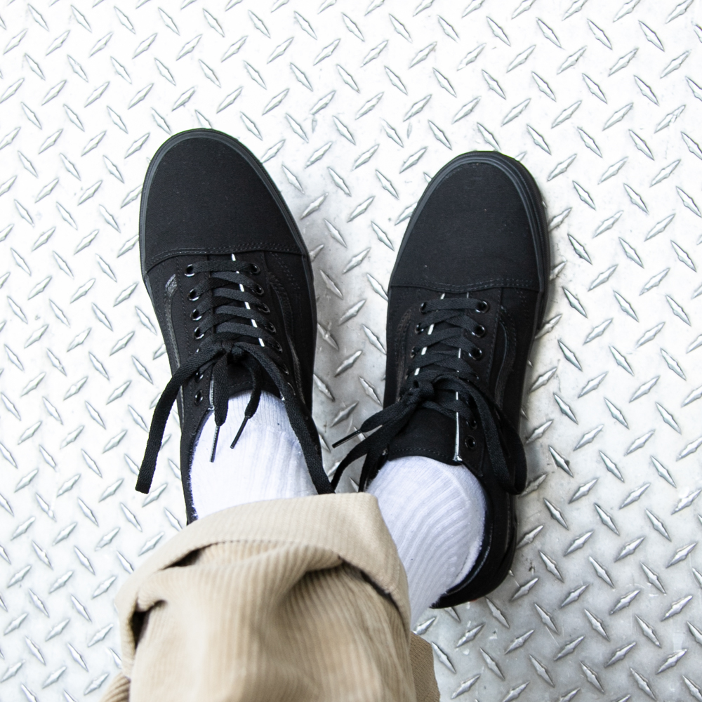 vans old skool mono black skate shoes