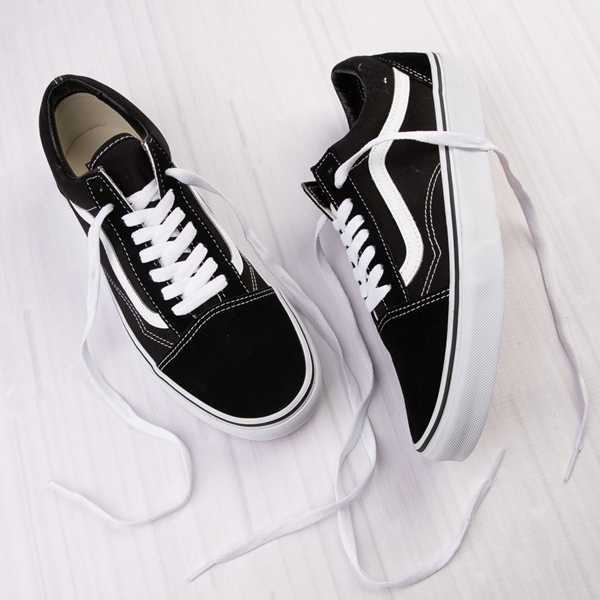 Ithaca Op de kop van aansporing Vans Old Skool Skate Shoe - Black | Journeys