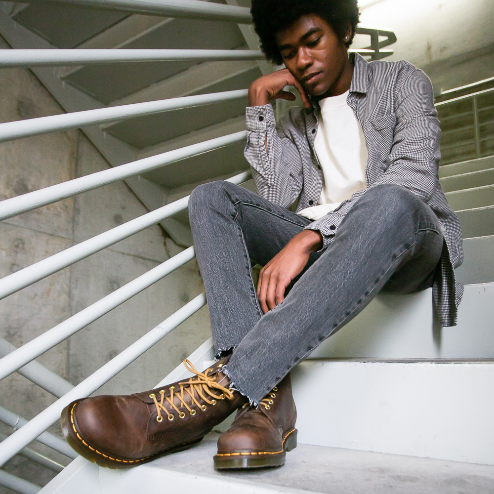 crazy horse lace up martin boots