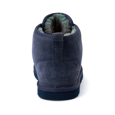 navy blue male uggs