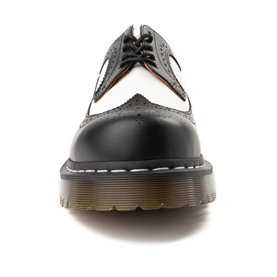 Dr.Martens 3989 white 5ホール Dr. Martens 3989 Brogue Casual Shoe - Black / White | Journeys