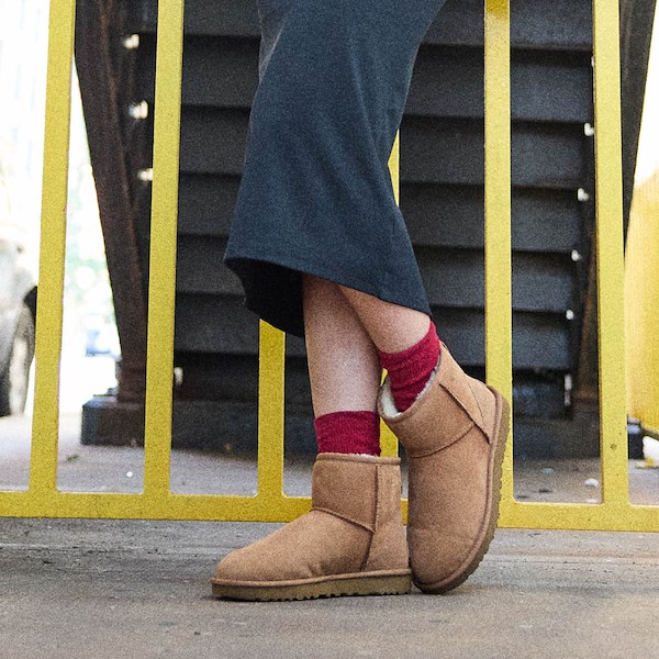 Womens UGG® Classic II Mini Boot - Chestnut