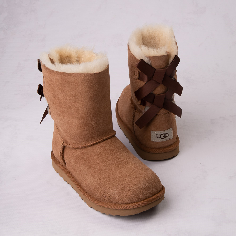 youth size 5 uggs