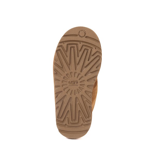 alternate view UGG® Neumel II Chukka Boot - Little Kid / Big Kid - ChestnutALT3