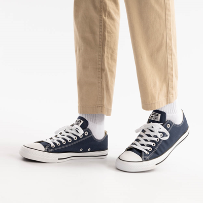 Sund og rask Snuble Rodet Converse Chuck Taylor All Star Lo Sneaker - Navy | Journeys