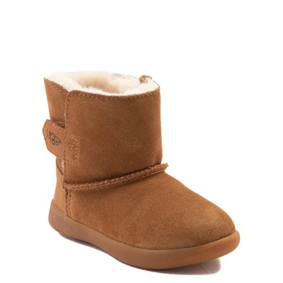 baby ugg boots size 4