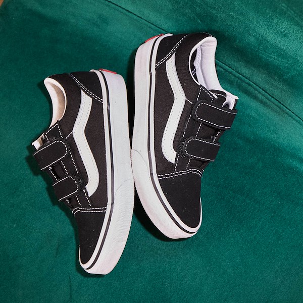 alternate view Vans Old Skool V Skate Shoe - Little Kid - BlackHERO