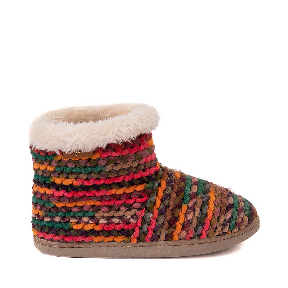 Minnetonka betty 2024 bootie slipper