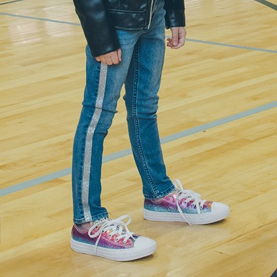 journeys glitter converse