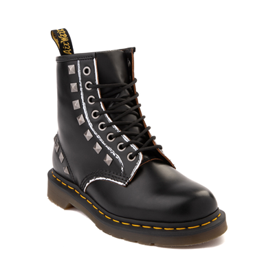dr martens boots store near me
