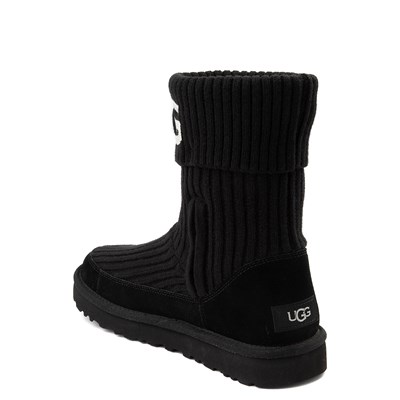 black knitted uggs