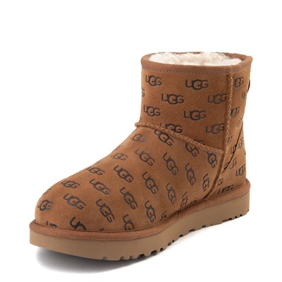 ugg boots at journeys