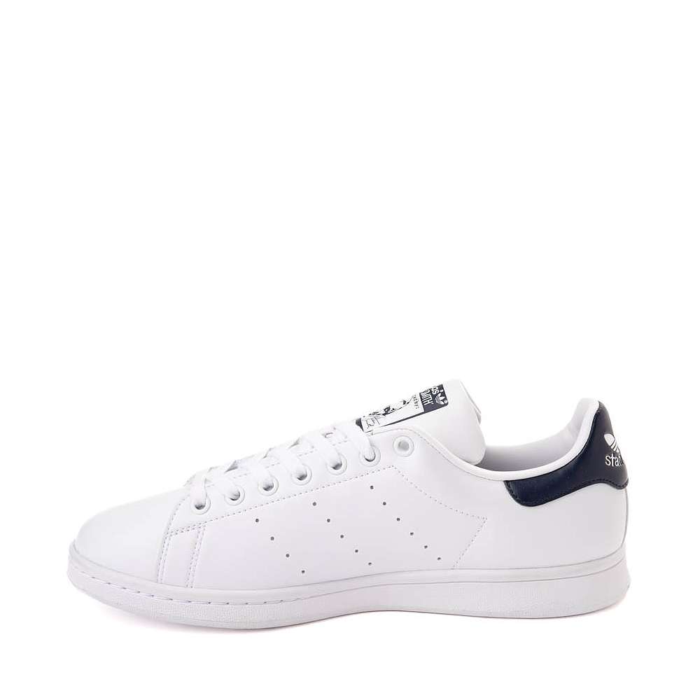 suficiente Patatas Orbita Mens adidas Stan Smith Athletic Shoe - White / Navy | Journeys