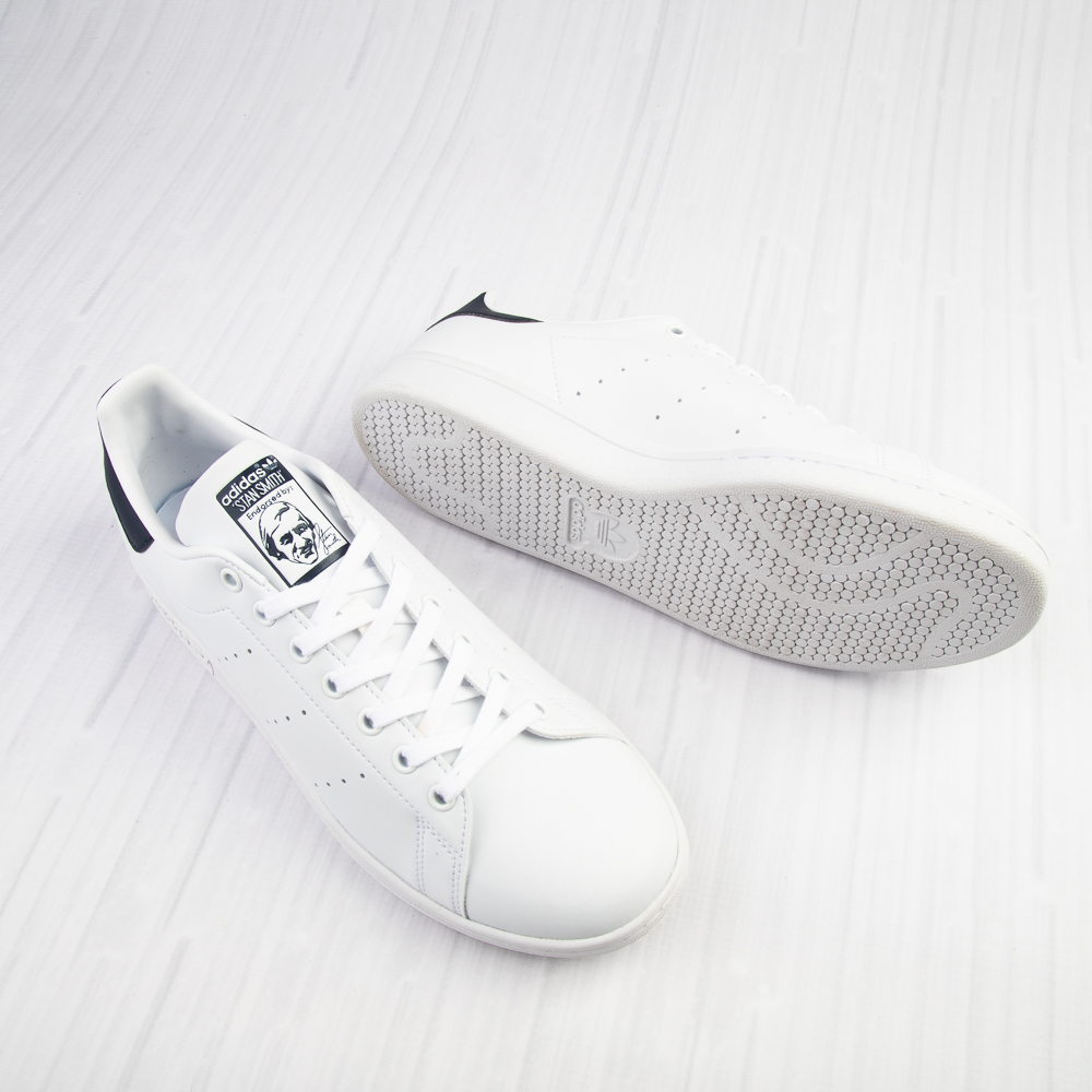 Necessities prik Historiker Mens adidas Stan Smith Athletic Shoe - White / Navy | Journeys