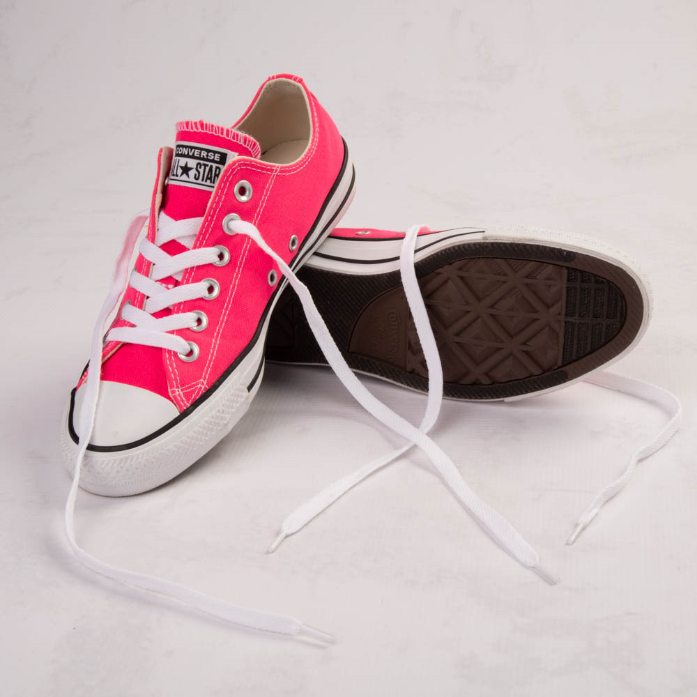 Converse Chuck Taylor All Star Lo Sneaker - Hyper Pink
