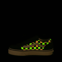 glow in the dark vans