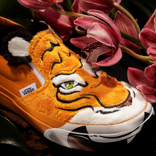 Vans x Project CAT Slip On Skate Shoe Little Kid Wild Tiger Journeys