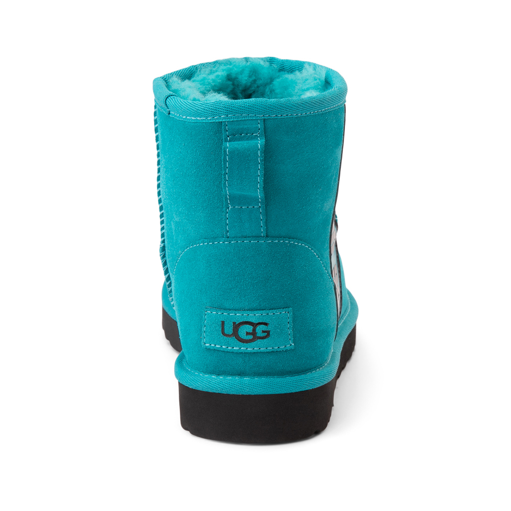 blue uggs boots