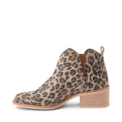 Alternate view of Womens Crevo Canna Boot - Leopard