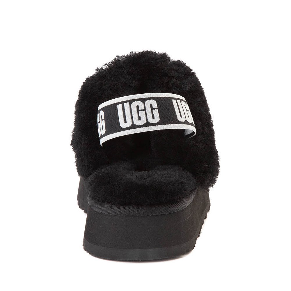 UGG® Funkette Clog - Little Kid / Big Kid - Black | Journeys