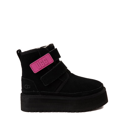 UGG® Funkette Clog - Little Kid / Big Kid - Black | Journeys