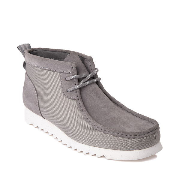 Mens Clarks Wallabee 2 FTRE Chukka Boot - Gray | Journeys