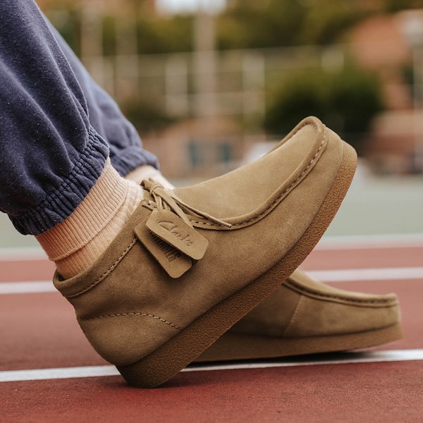 Mens Clarks Wallabee EVO Chukka Boot - Sand