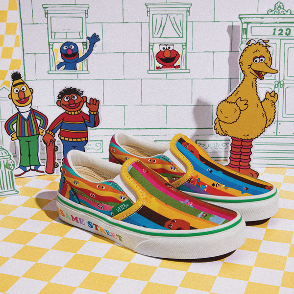 alternate view Vans x Sesame Street Slip-On Skate Shoe - Little Kid - MulticolorALT1B