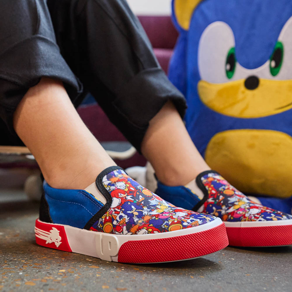 alternate view Ground Up Sonic The Hedgehog™ Slip-On Sneaker - Little Kid / Big Kid - Blue / MulticolorALT1C