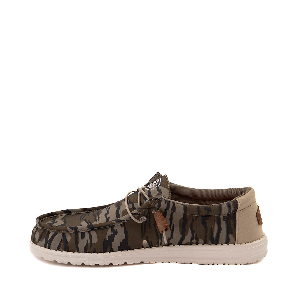 Hey Dude x Mossy Oak® Wally Casual Shoe - Original Bottomland® | Journeys