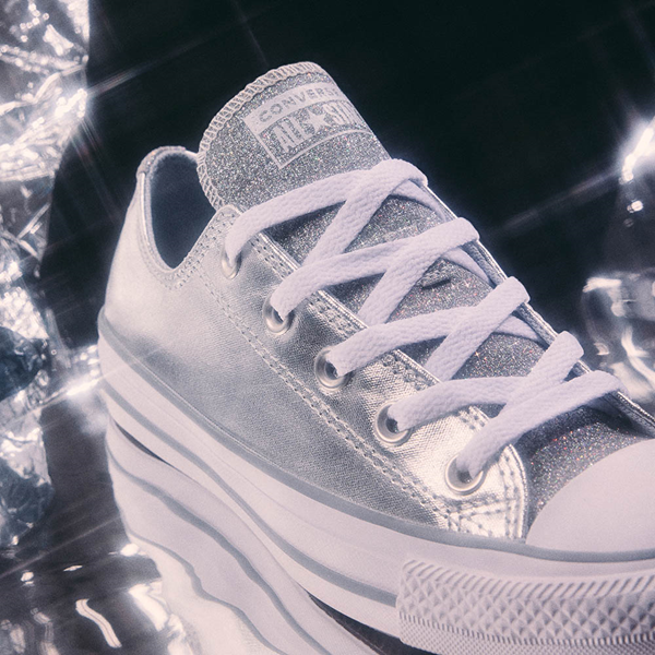 Women's Converse Chuck Taylor All Star Lo Sparkle Party Sneaker - Metallic Granite