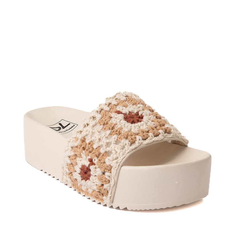 Womens Dirty Laundry Worble Crochet Platform Slide Sandal Cream