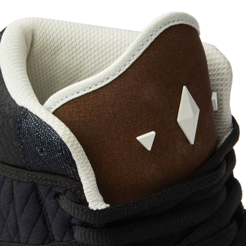 Mens DC x Star Wars™ Manteca 4 Hi Ahsoka Tano Skate Shoe Black Journeys