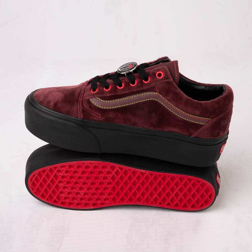 Vans Old Skool Maroon Skate Shoes (Mens)  Red vans shoes, Vans old skool,  Red vans