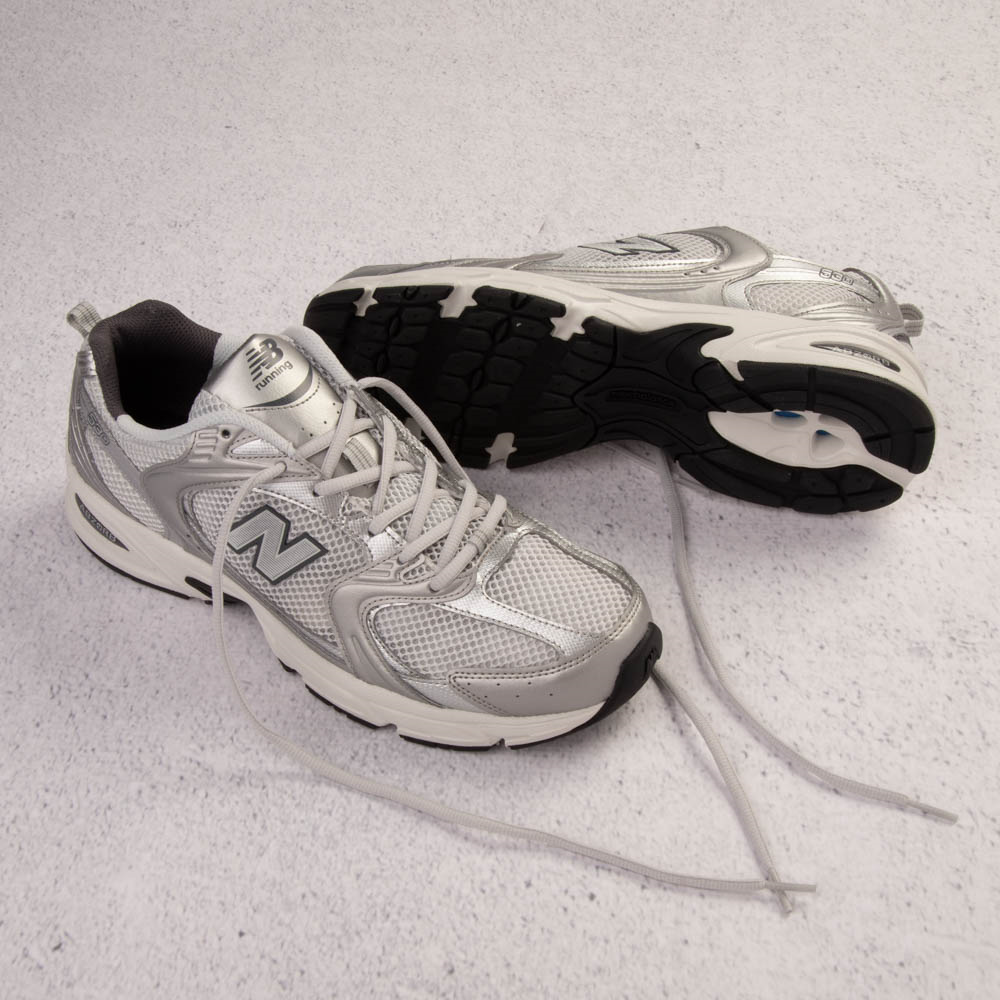 New Balance 530 Athletic Shoe - Gray Matter / Silver Metallic