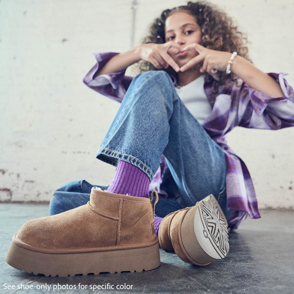 Big kids ugg boots best sale