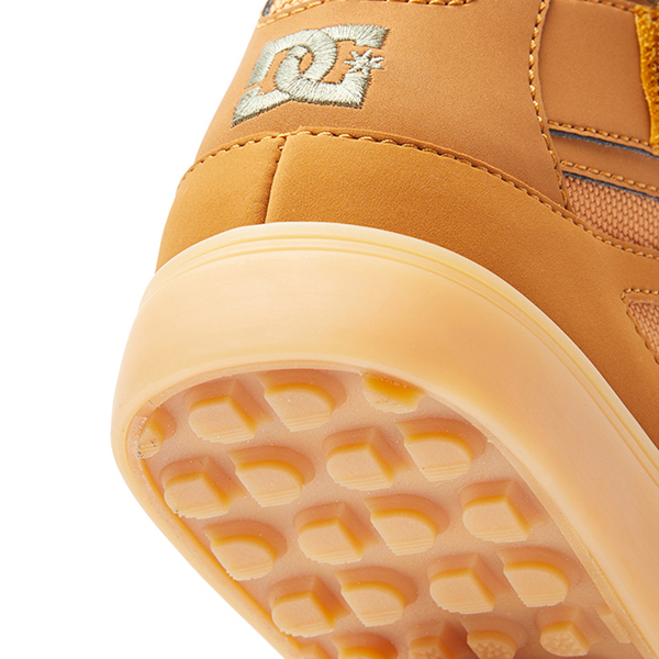 alternate view DC Pure Hi Winterized EV Skate Shoe - Little Kid / Big Kid - WheatALT3B