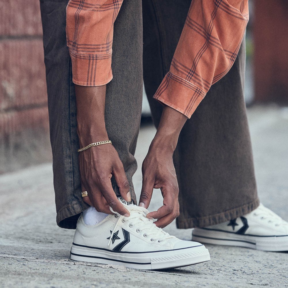 Midnight studios orders converse one star