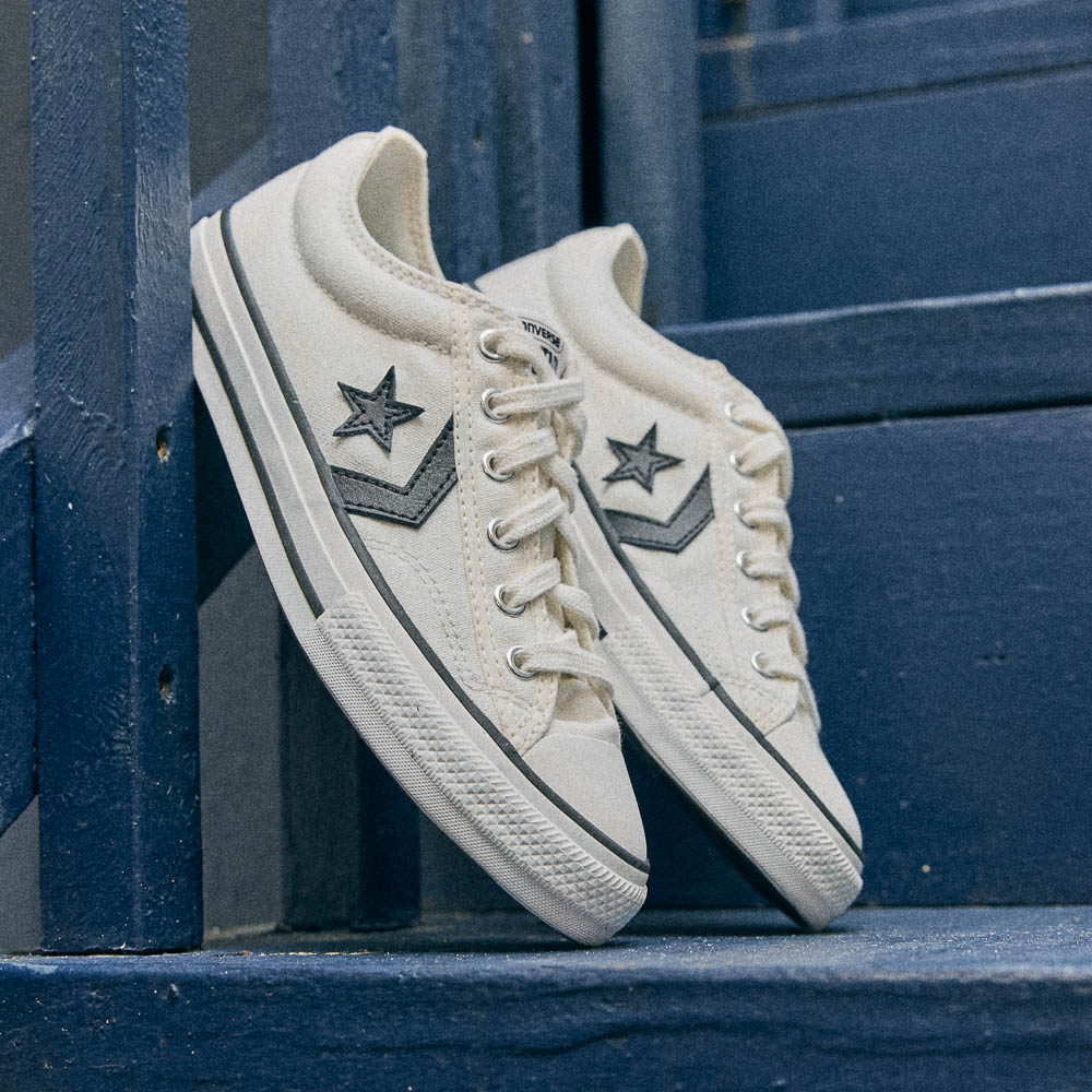 Converse grey youth star player best sale