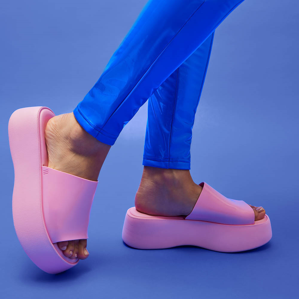 Womens Melissa Becky Platform Slide Sandal Pink Journeys