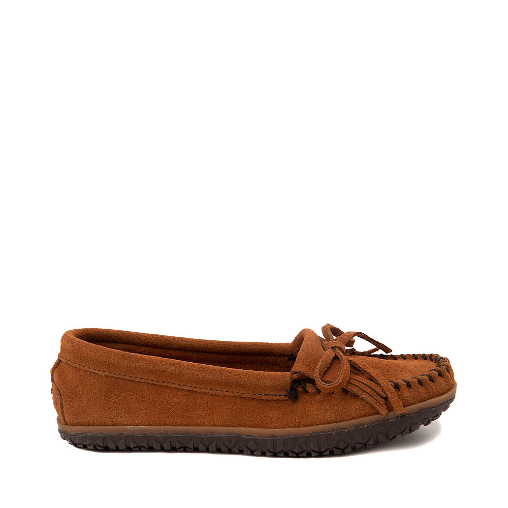 Womens Minnetonka Kilty Tread Moccasin - Brown | Journeys