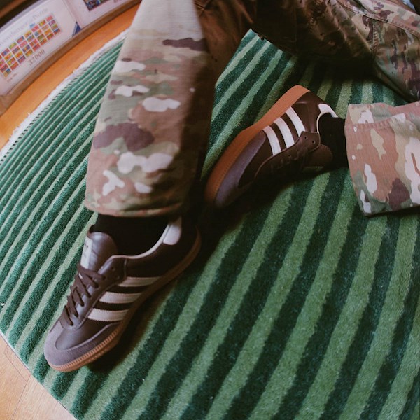 alternate view Mens adidas Samba OG Athletic Shoe - Brown / Putty Gray / Gold Metallic / GumALT1C