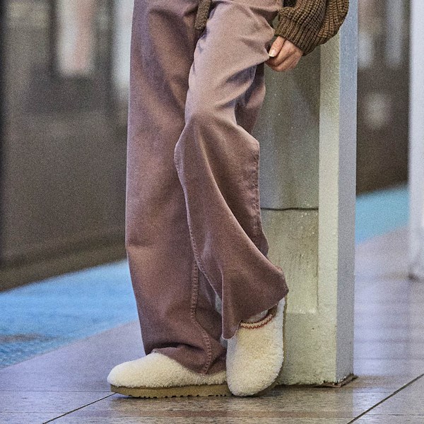 alternate view Womens UGG® Tasman Maxi Curly Slipper - NaturalALT1C