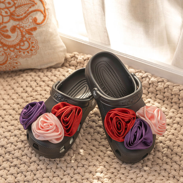 Crocs Classic Rosette Clog - Black | Mall of America®