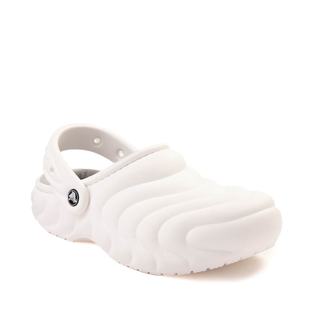 ■CROCS■ Classic Lined Overpuff Clog Dragonfruit 2100596ZQ Crocs Classic Lined Overpuff Clog - Dragonfruit | Journeys