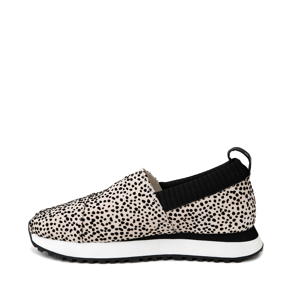 Womens TOMS Resident 2.0 Slip-On Sneaker - Mini Cheetah | Journeys