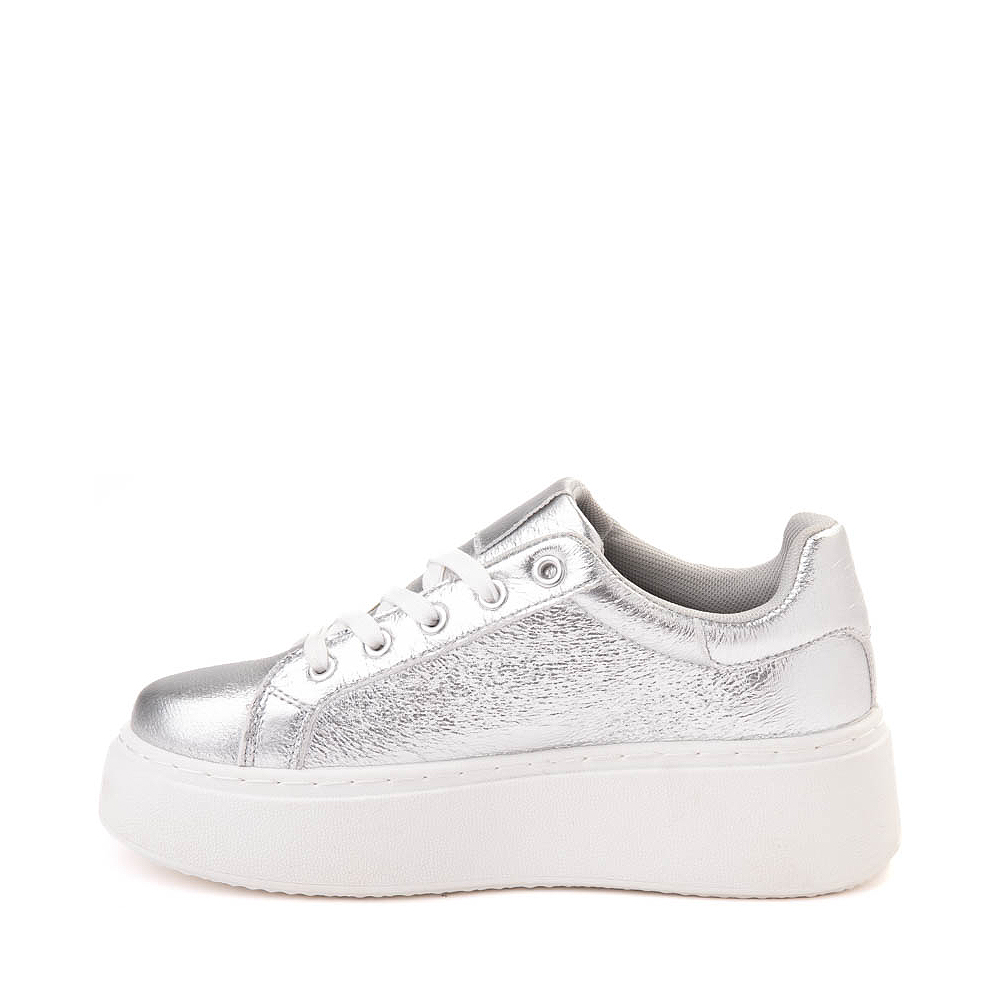 Womens Dirty Laundry Record Metallic Sneaker - Silver | Journeys