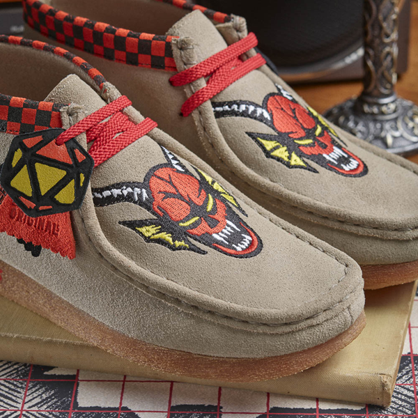 Mens Clarks x Stranger Things Wallabee EVO Chukka Boot - Sand Interest