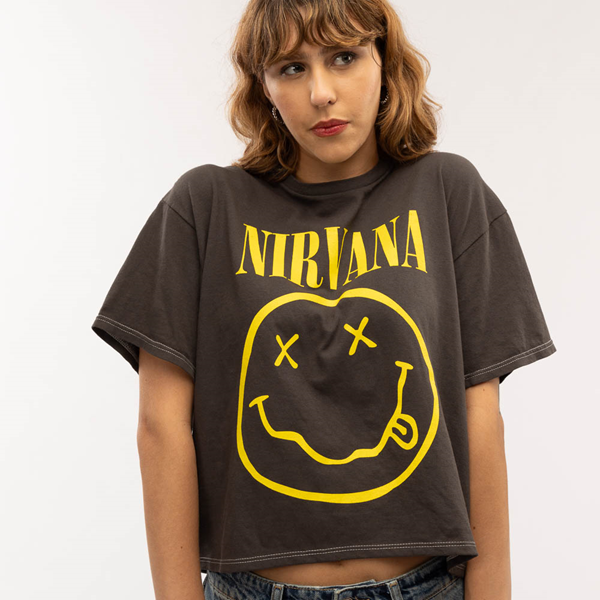 Womens Nirvana Cropped Tee - Black